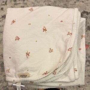 Marmar copenhagen White Floral Baby Blanket